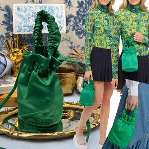 🆕 GANNI 🧿 NWOT Emerald Green Satin Pouch Bag - Top Handle & Crossbody Strap